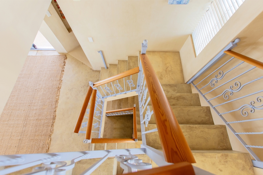 6 Bedroom Property for Sale in Paradise Beach Western Cape
